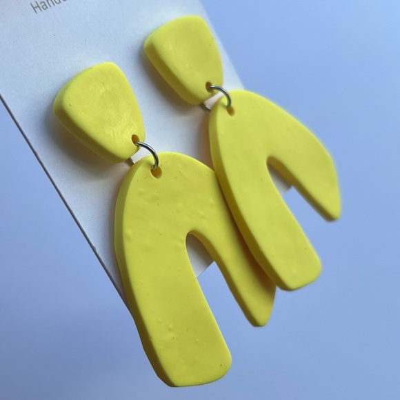 Beautiful Yellow Handmade Earrings - Picture 3 of 6